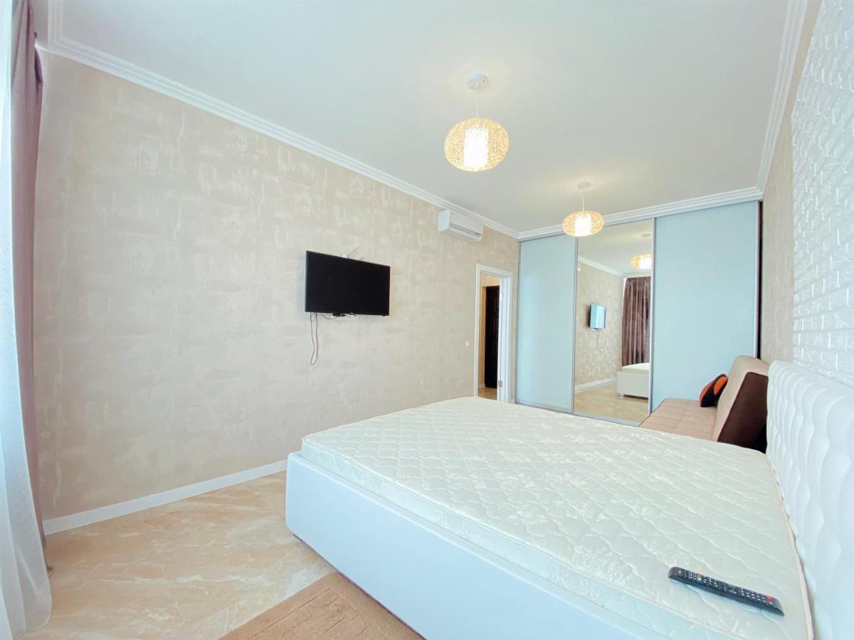 Arcadia New Apartments Odessa Exterior foto